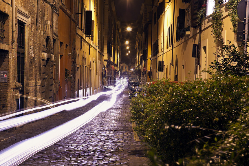 古罗马狭小的街道图片