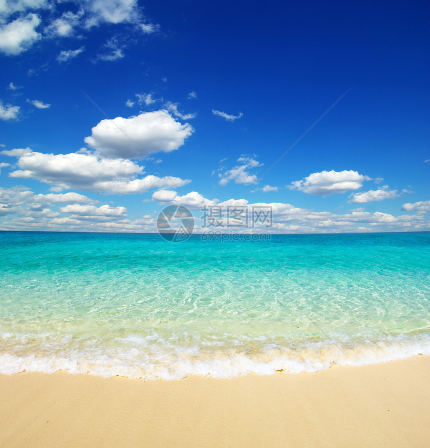 海 海晴天旅行海浪天空海岸放松阳光蓝色太阳海景图片