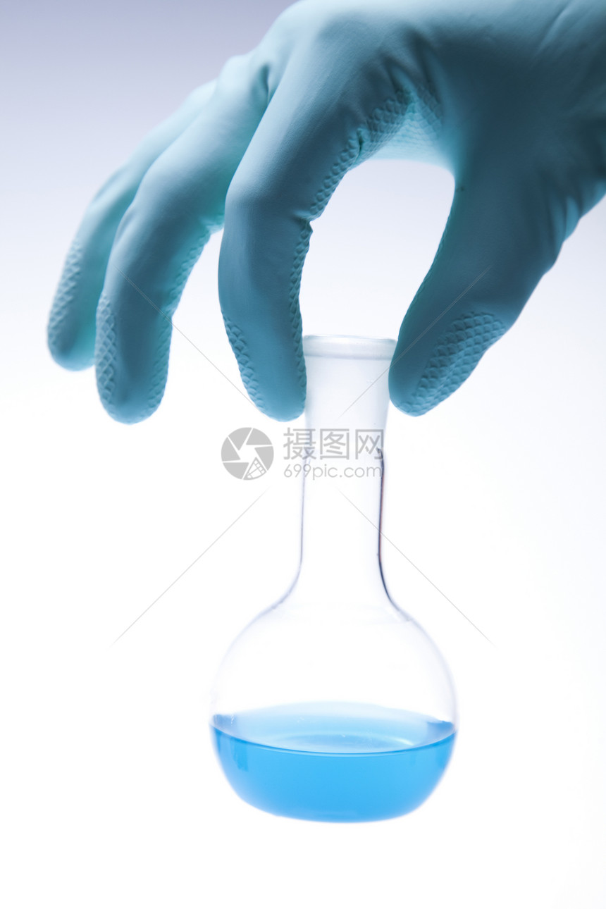 科学家在实验室中工作插图玻璃吸管管子科学技术生物学液体化学青色图片