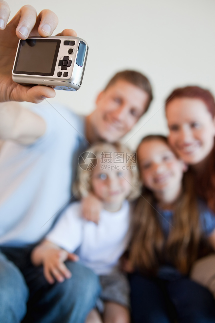 Digi 摄像头用来拍摄家庭相片图片