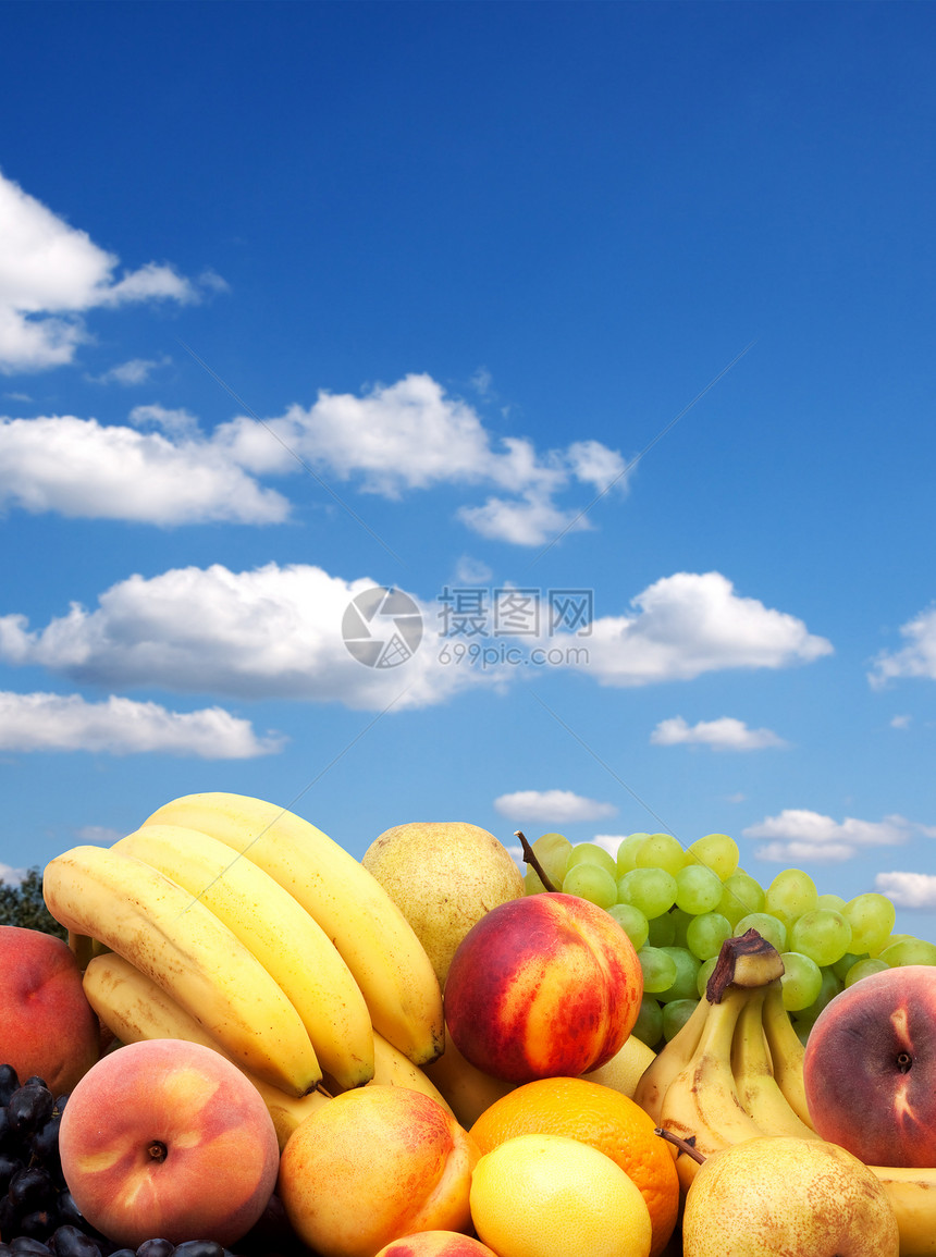 丰富多彩的健康新鲜水果天空食物热带柠檬框架小吃饮食茶点香蕉土地图片