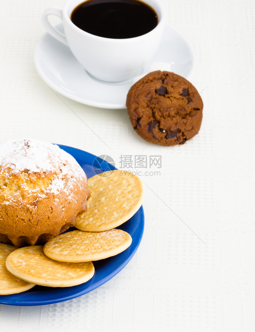 咖啡和糕点杯子玻璃蛋糕宏观口渴食物晴天小吃盘子早餐图片