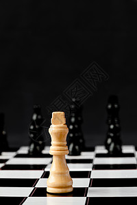白象棋站立背景图片