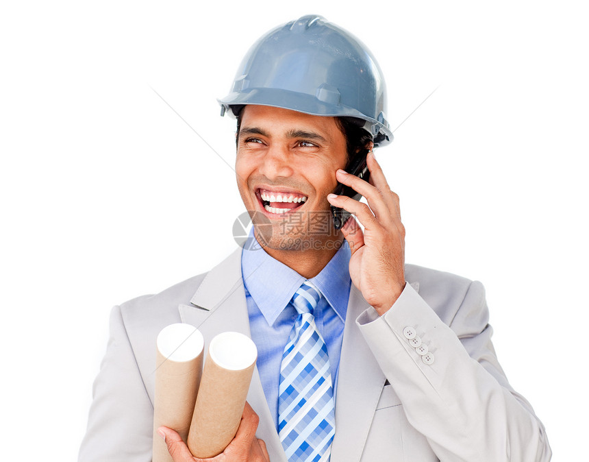 有自信的商务人士在电话上穿着硬帽图片