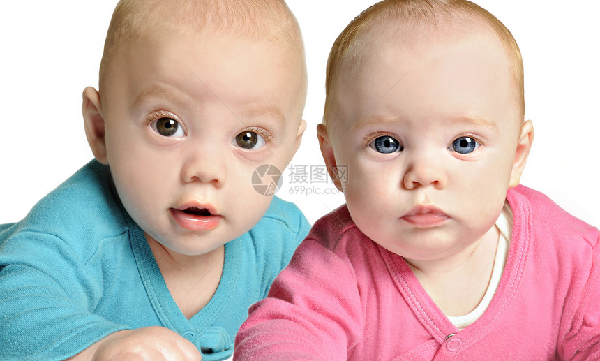 6个月的双胞兄妹快乐婴儿生活儿科女性女孩微笑生长乐趣兄弟图片