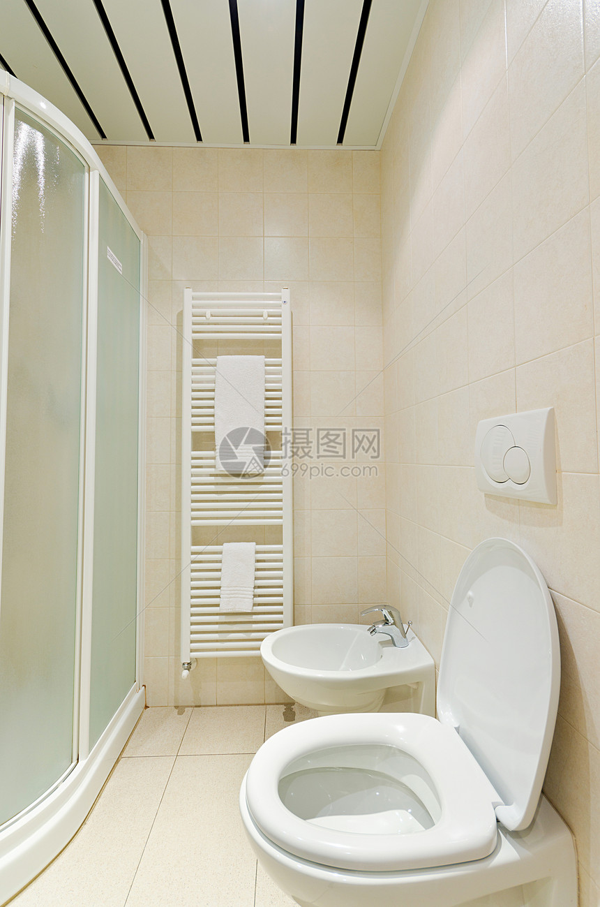 现代洗手间中的厕所龙头卫生收藏房子风格卫生间座位装饰酒店陶瓷图片
