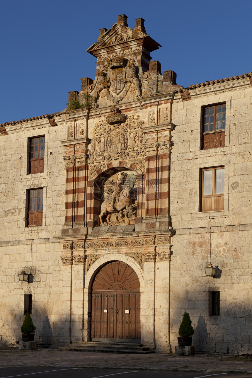 圣佩德罗德阿兰扎 布尔戈斯 卡斯蒂利亚里昂 西班牙旅游宗教晴天石头建筑建筑学历史性历史教会旅行图片