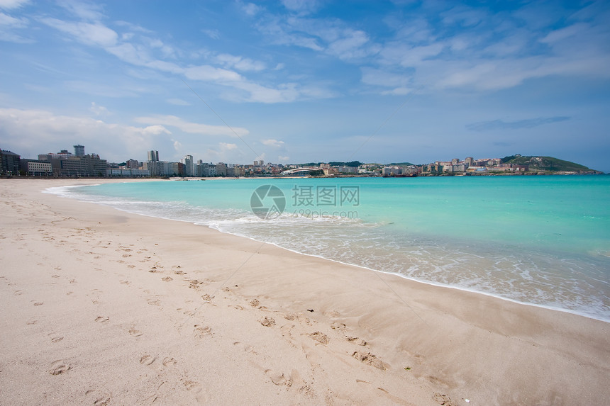 西班牙加利西亚 拉科鲁阿的里亚佐尔海滩图片