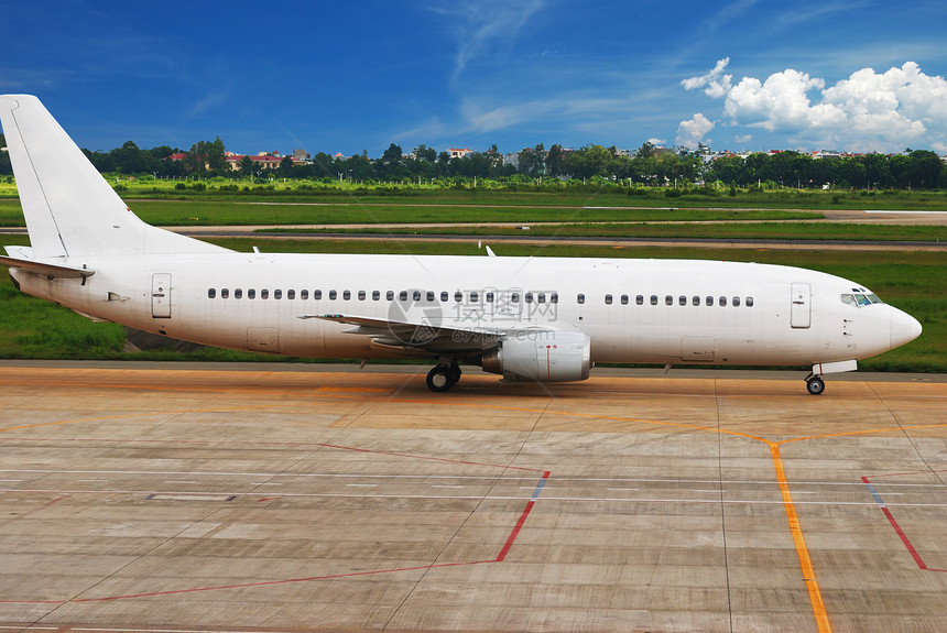 飞机正在征税飞行假期商业货物涡轮机场旅行技术天空翅膀图片