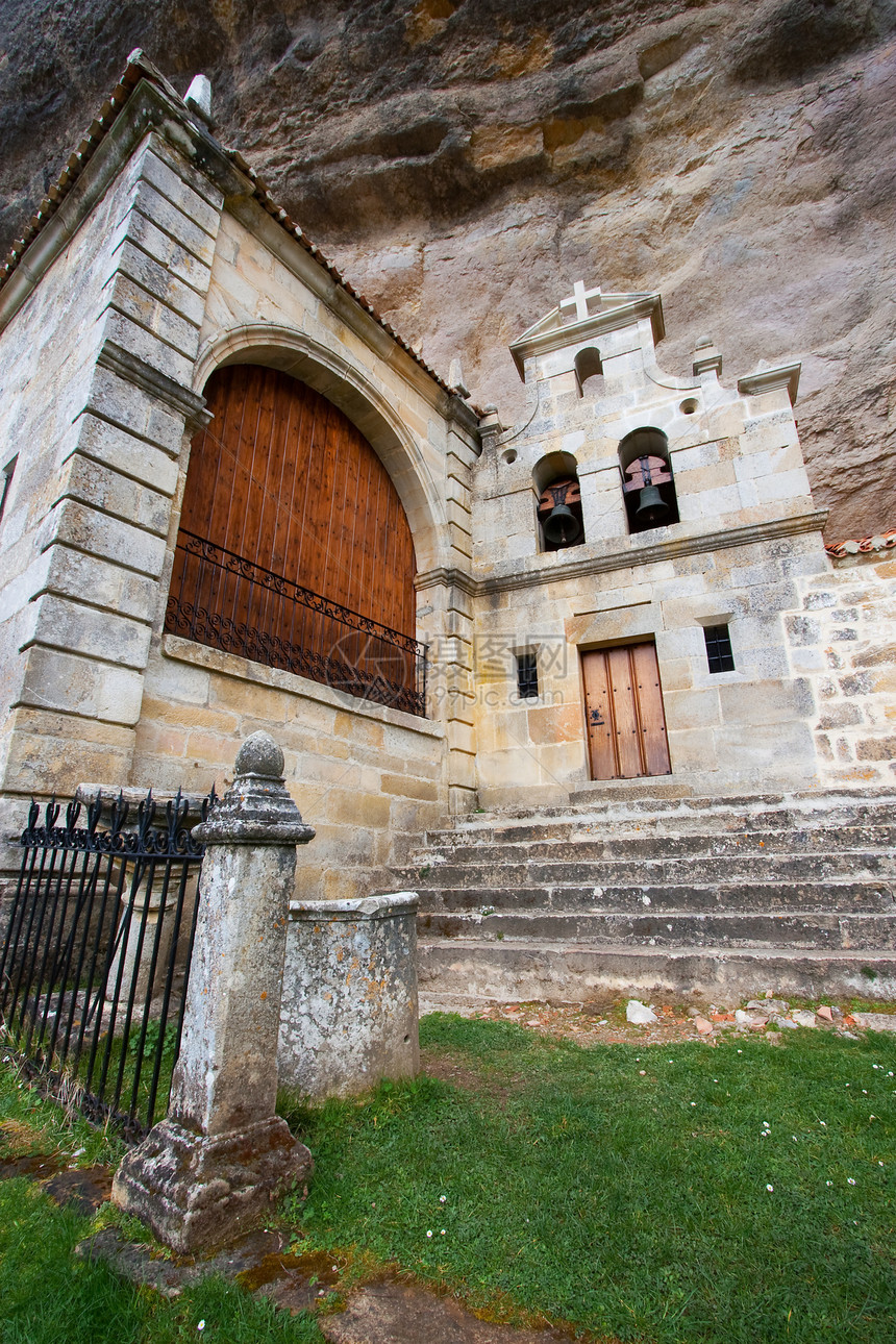 索托斯库埃瓦 伯戈斯 西班牙石头入口教堂旅行钟声教会宗教塔铃建筑历史性图片
