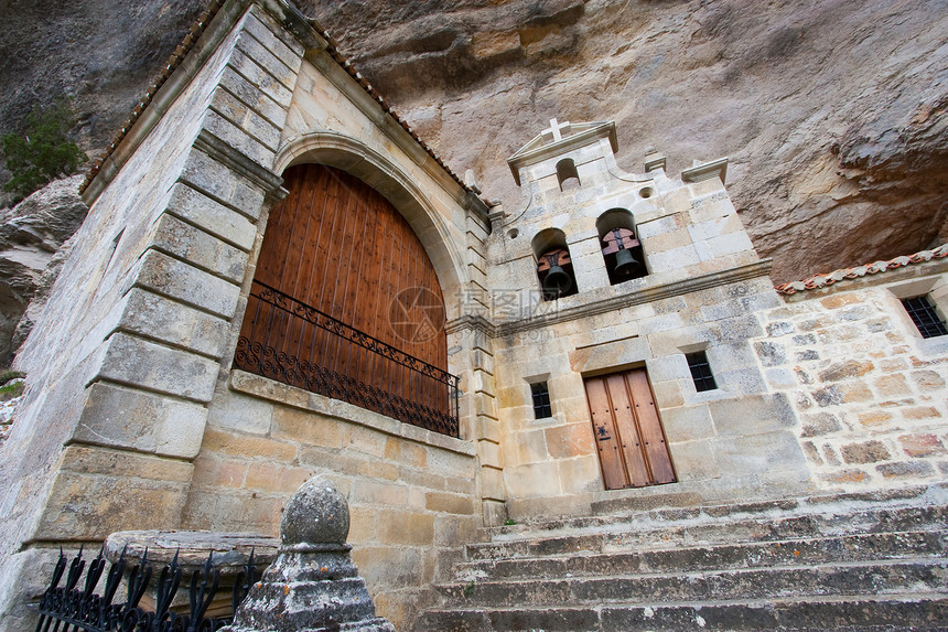 索托斯库埃瓦 伯戈斯 西班牙教堂楼梯旅行钟声石头入口宗教建筑塔铃历史性图片