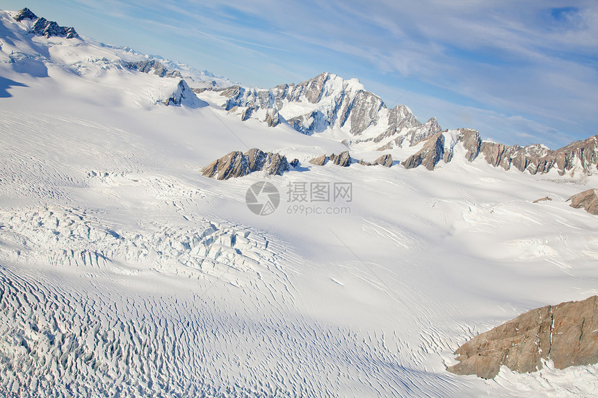 冬季风景荒野薄雾吸引力公园远景顶峰蓝色游客石头冰川图片