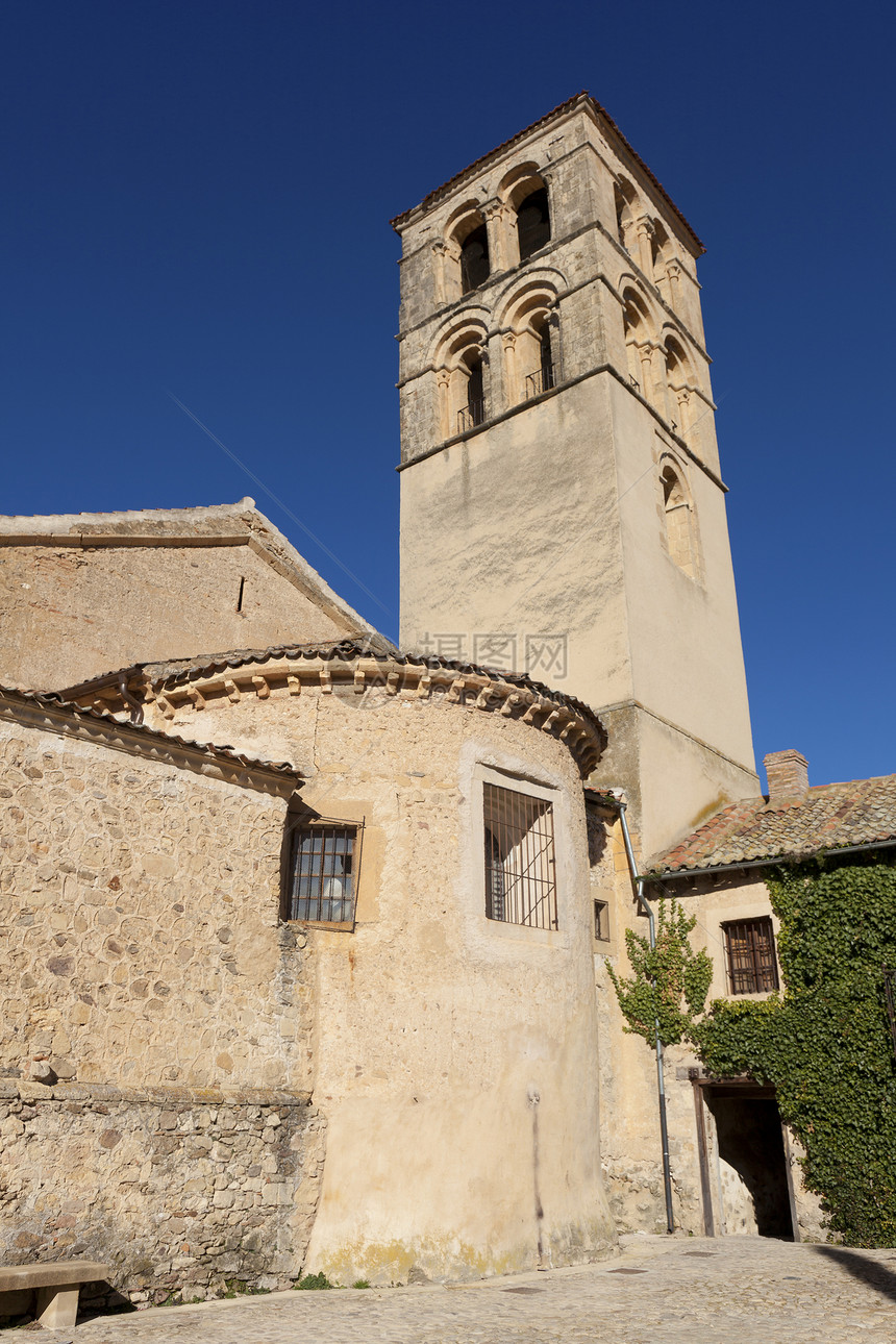 西班牙卡斯蒂利亚和里昂佩德拉萨教堂图片