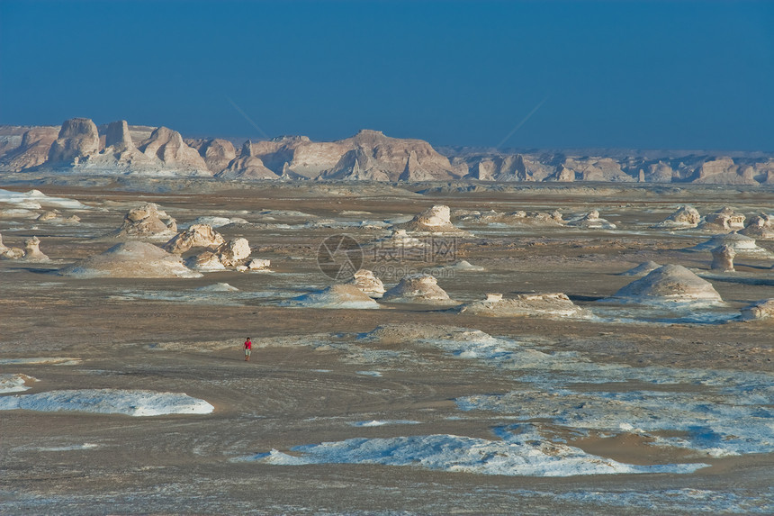 埃及白沙漠岩石土地山脉编队白色图片