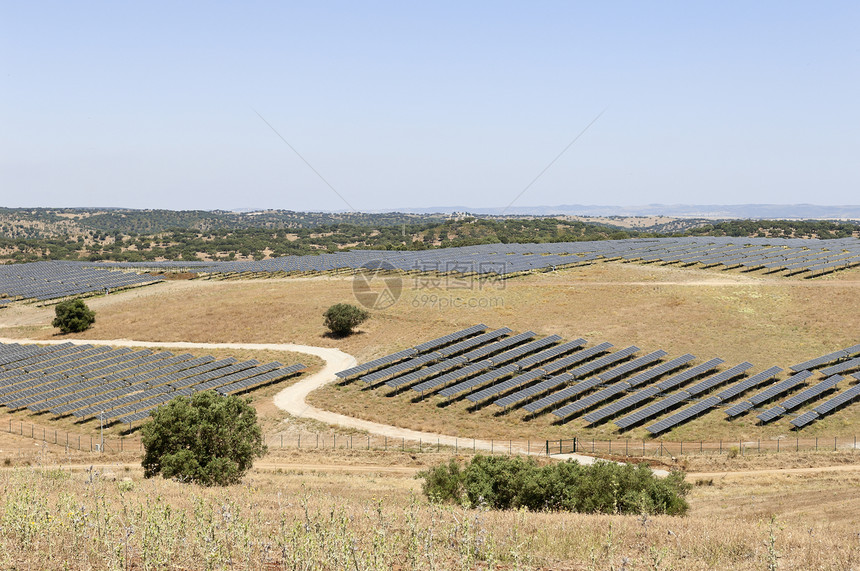 Serpa太阳能发电厂生产发电厂环境农村天空车站控制板光电池植物光伏图片