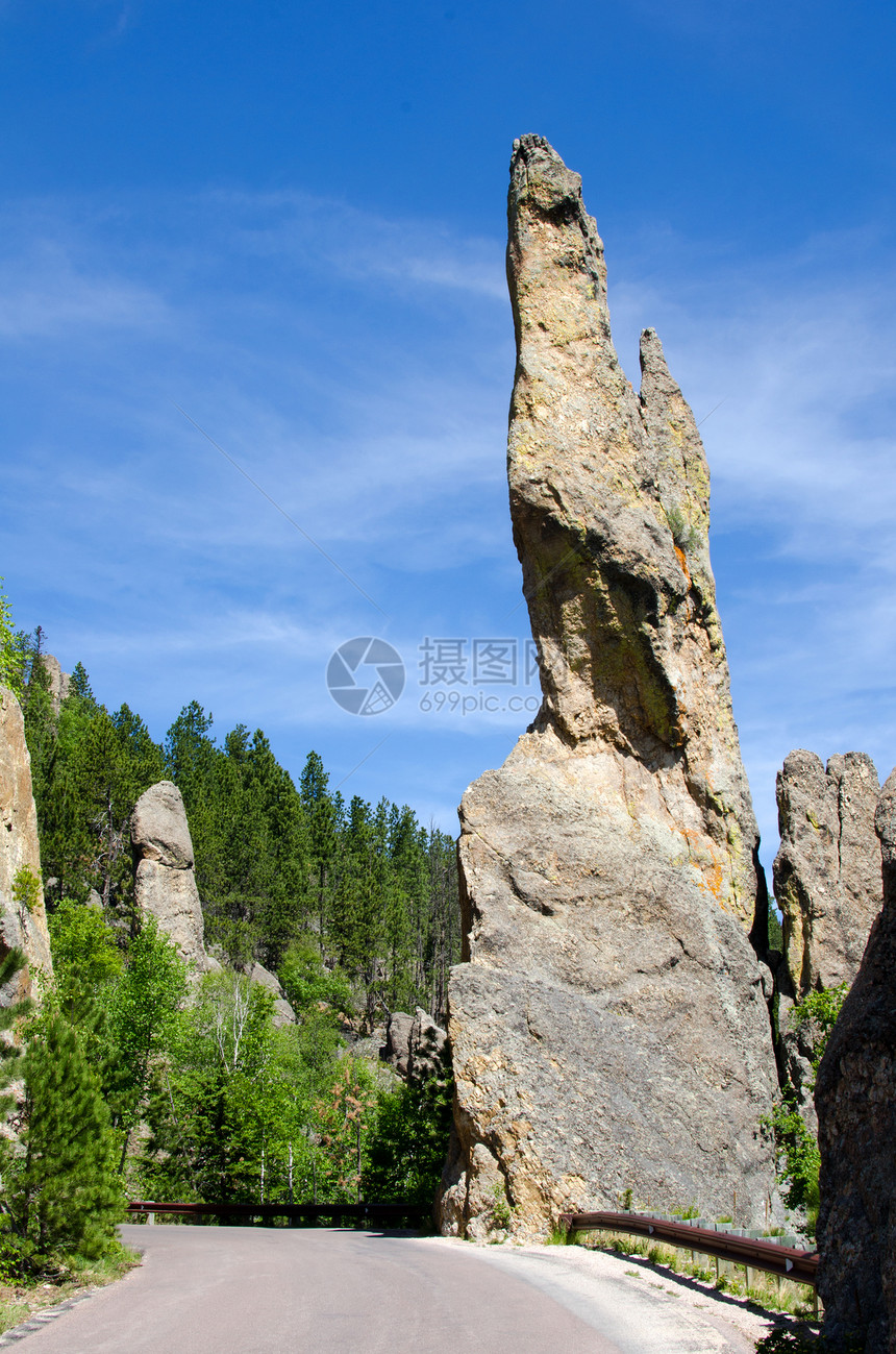 卡斯特国家公园 美国南达科塔州 黑山岩石尖塔驾驶编队巨石山脉风景图片