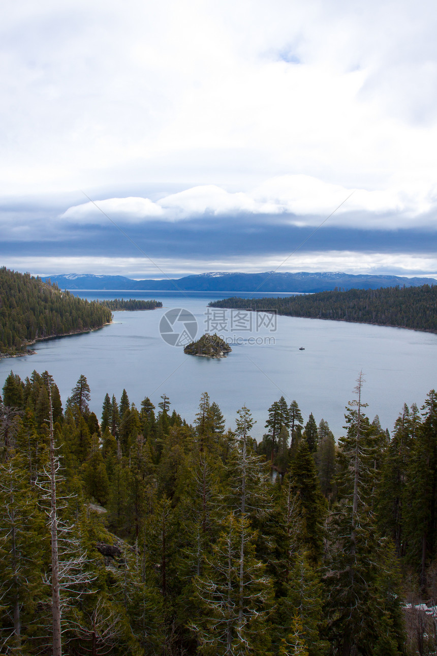 Tahoe湖度假旅行清水山脉湖泊水库旅游假期目的地图片