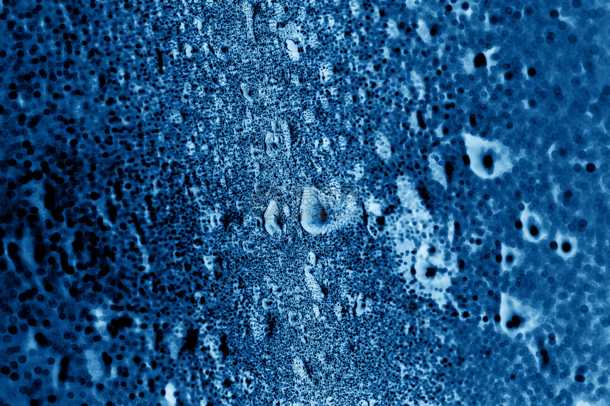 水滴淋浴宏观珠子玻璃飞沫气泡反射雨水蓝色天气图片