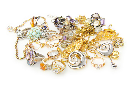 有很多白色的珠宝首饰金子宏观魅力配件连锁店奢华挂坠盒钻石宝石项链背景图片