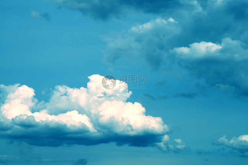 蓝蓝天空太阳气象季节环境水分晴天阳光气候云景臭氧图片