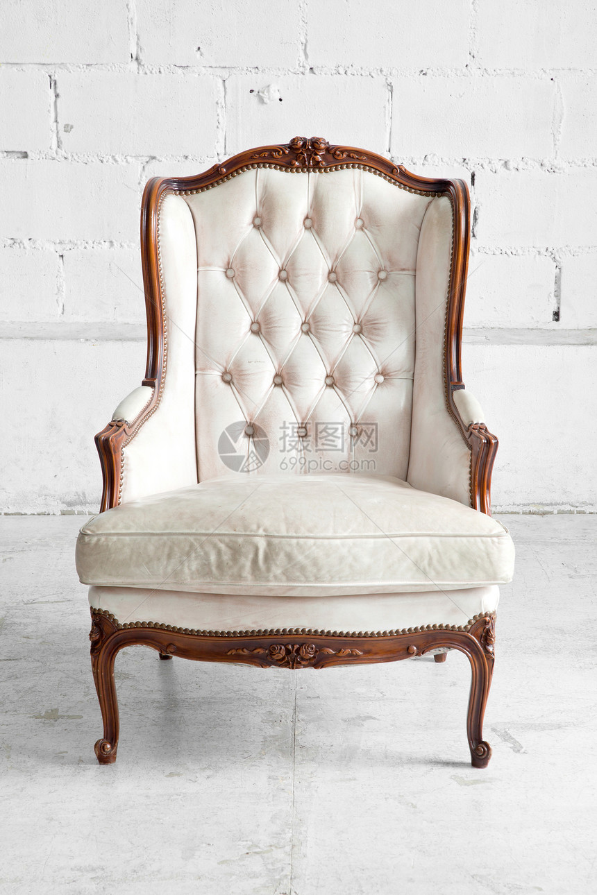 白沙发路面皮革木头织物装潢古董风格闲暇装饰扶手椅图片