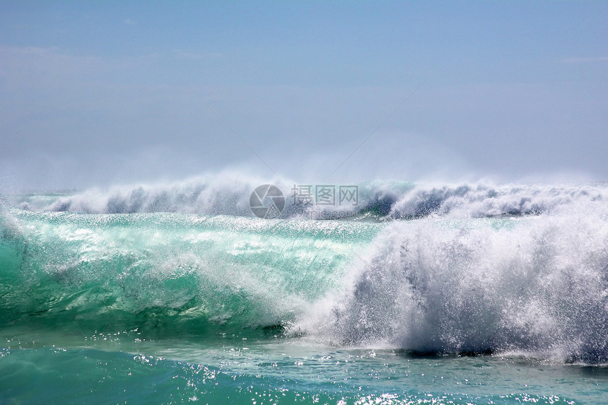 印度洋海滩断路器冲浪蓝绿色热带风暴海洋海岸线海岸天气图片