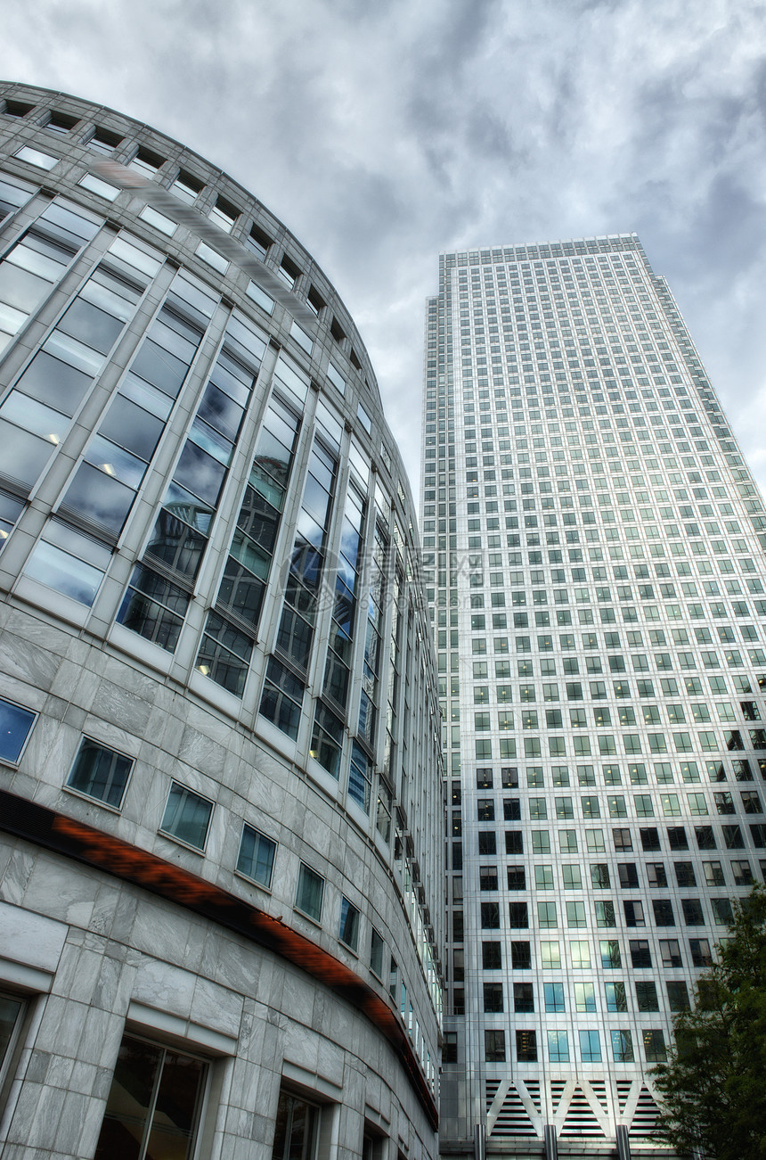 伦敦的加那利码头金融区大楼首都玻璃小岛天空办公室建筑蓝色总部旅行市中心图片