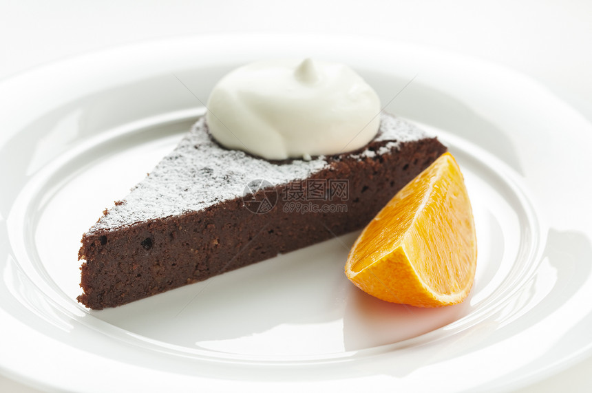 巧克力蛋糕焦点糕点盘子棕色烹饪巧克力面包水平食物奶油图片