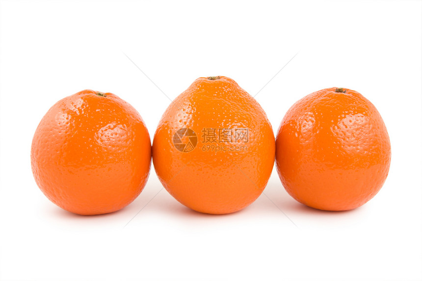 三个橙子水平宏观色彩水果健康饮食食物对象横截面图片