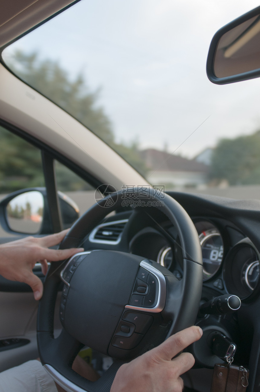 驾驶车安全速度方向盘驾驶汽车巡航运输座位车速旅行图片
