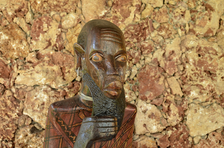 遮罩雕塑艺术面具木头雕刻雕像艺术家马赛人图片