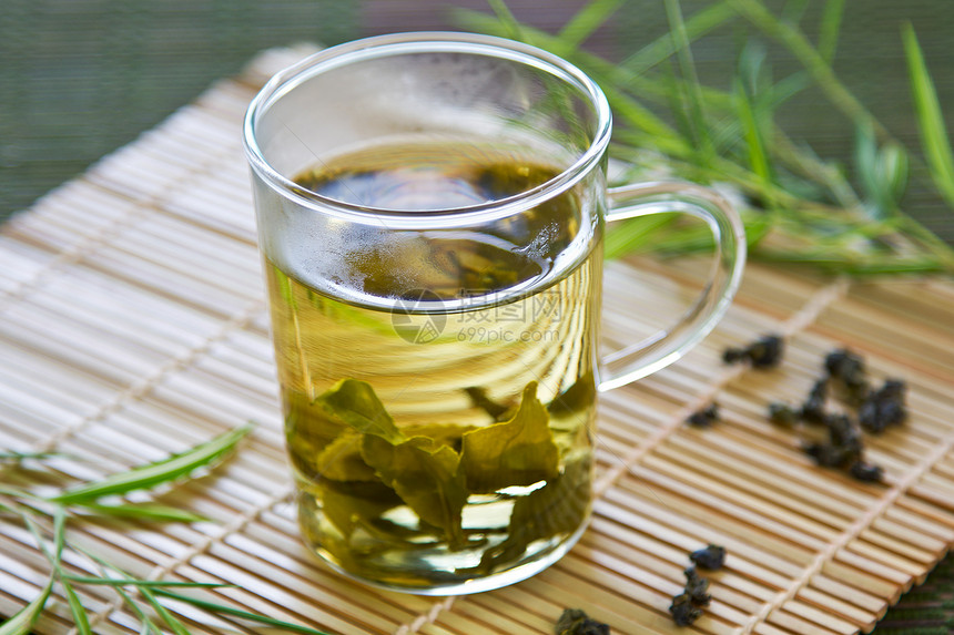 乌龙茶香气文化扭曲玻璃冰壶竹子茶点饮料香味营养图片