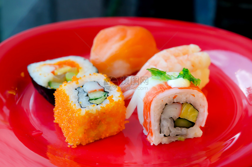 亚洲食物美食红色海藻海鲜寿司图片