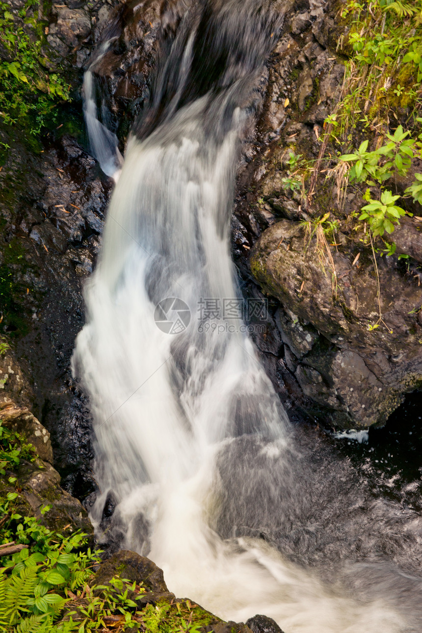 哈瓦伊Hleakala国家公园瀑布池塘热带雨林气候热带瀑布图片