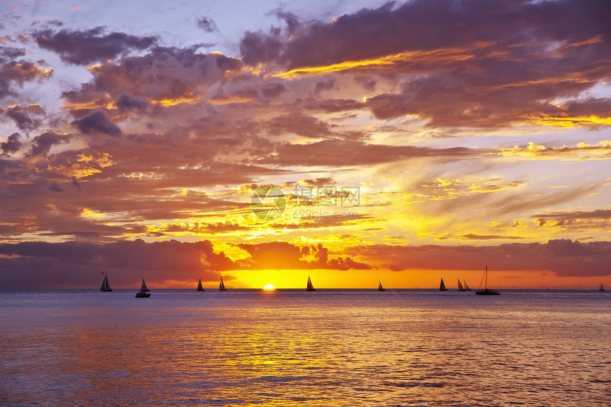 夏威夷日落帆船太阳图片