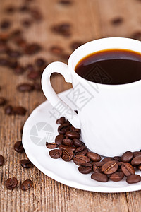 咖啡和大豆乡村桌子黑色食物种子宏观酿造休息棕色美食背景图片