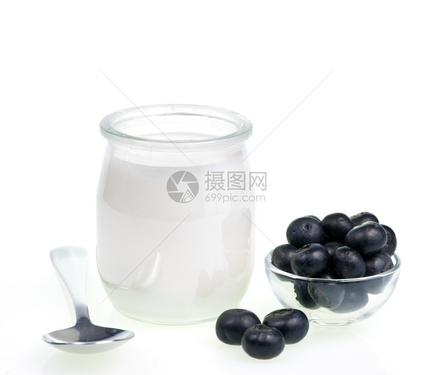 酸奶和蓝莓浆果覆盆子小吃早餐奶制品美食蓝色水果乳白色饮食图片