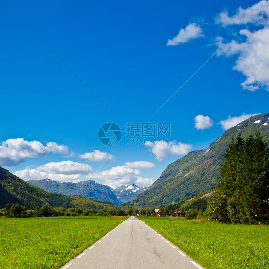 清空山区高速公路乡村天空蓝色国家车道土地地平线运输旅行风景图片