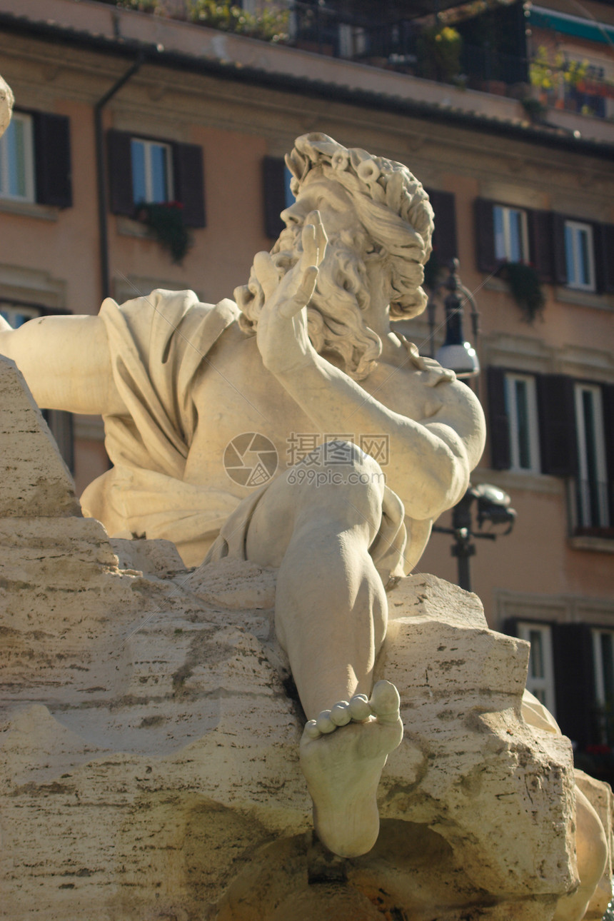 罗马街道城市地标正方形雕像游客首都艺术旅游大理石图片