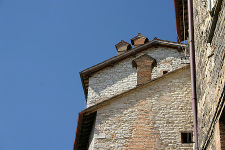 意大利村庄地标天空蓝色历史季节假期旅游旅行风景高清图片