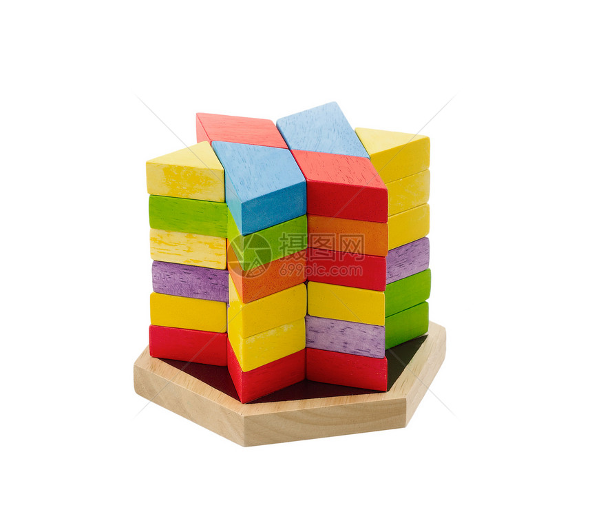 白色的木制玩具砖隔开孩子们孩子木头学习几何学逻辑建筑物立方体城堡蓝色图片