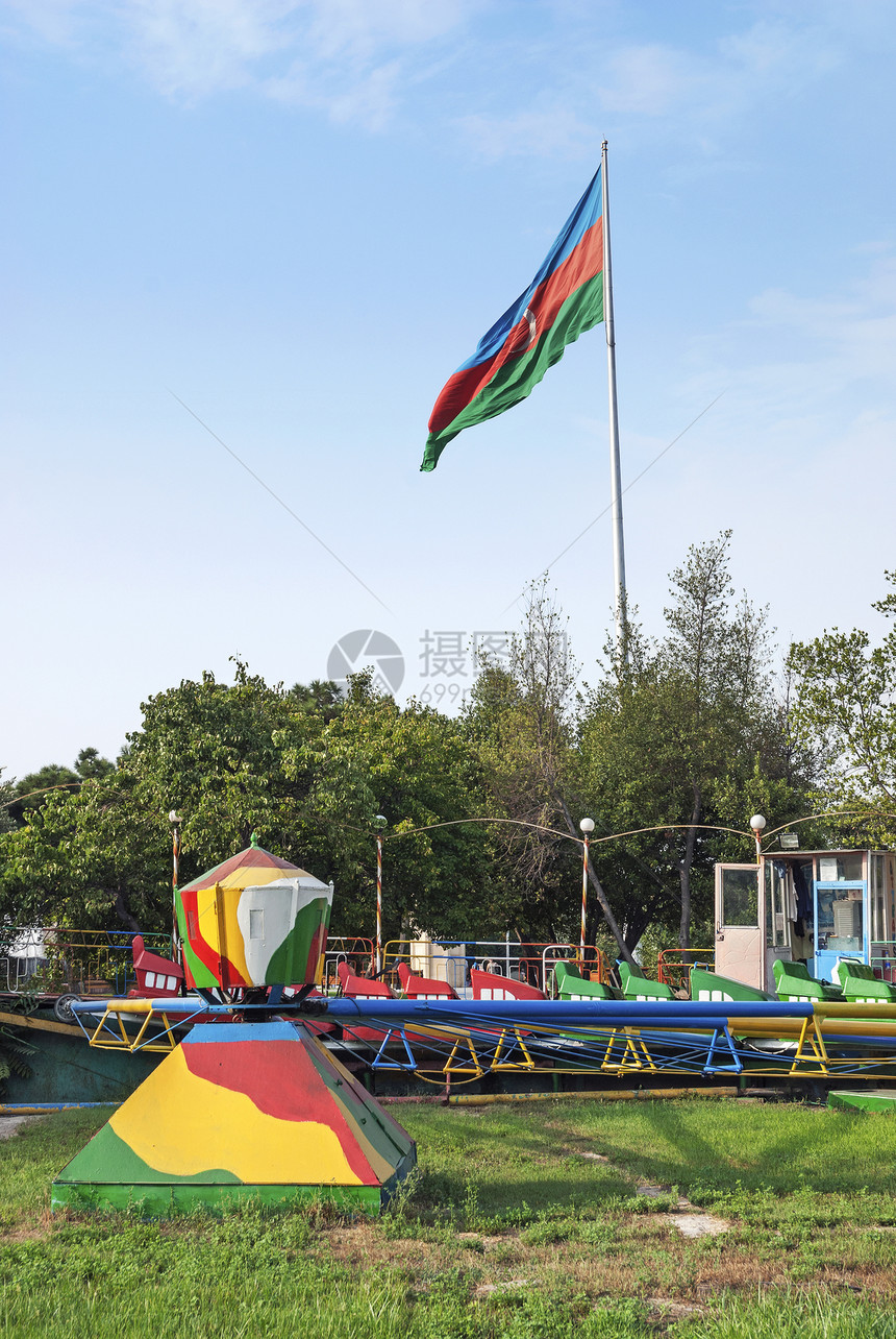 在巴库阿泽拜扬的游乐园旅行旗帜街景街道城市卡通片水平民众图片