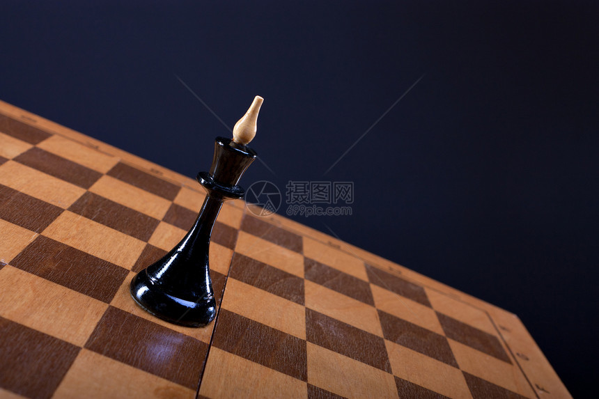 董事会的象棋王后图片