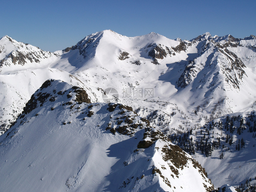白山冰川滑雪场景天空岩石顶峰环境冻结假期爬坡图片