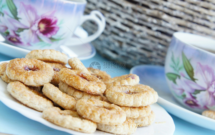 茶茶时间音调饮食阳台桌子小吃面包蓝色食物蜡笔桌布图片