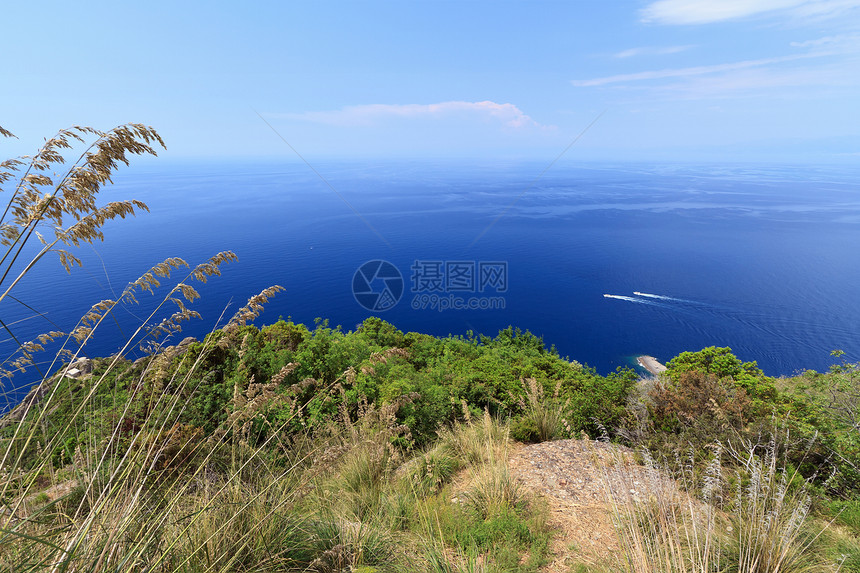 地中海海地标天空公园悬崖海洋海岸晴天蓝色海景爬坡图片