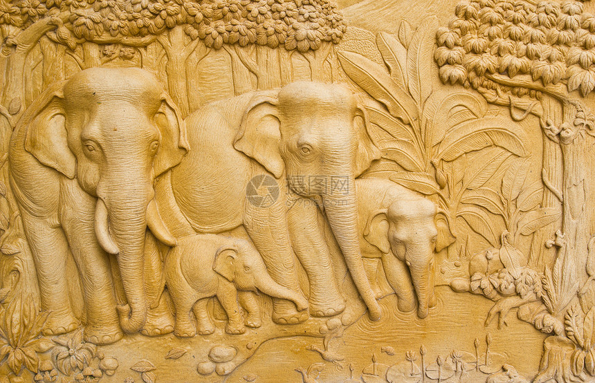 土制泰国风格的雕塑艺术图片