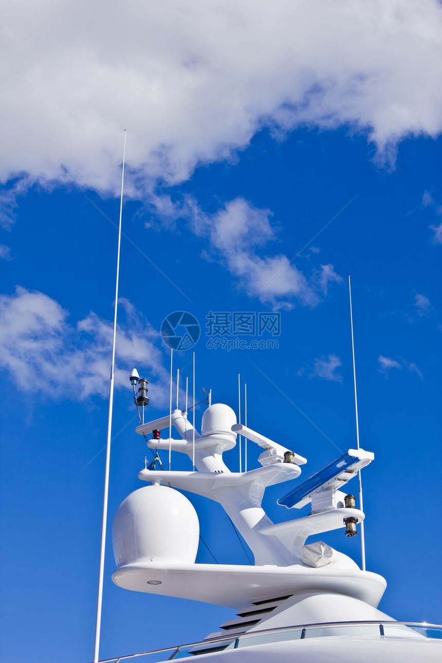观测天线和导航系统对天空图片