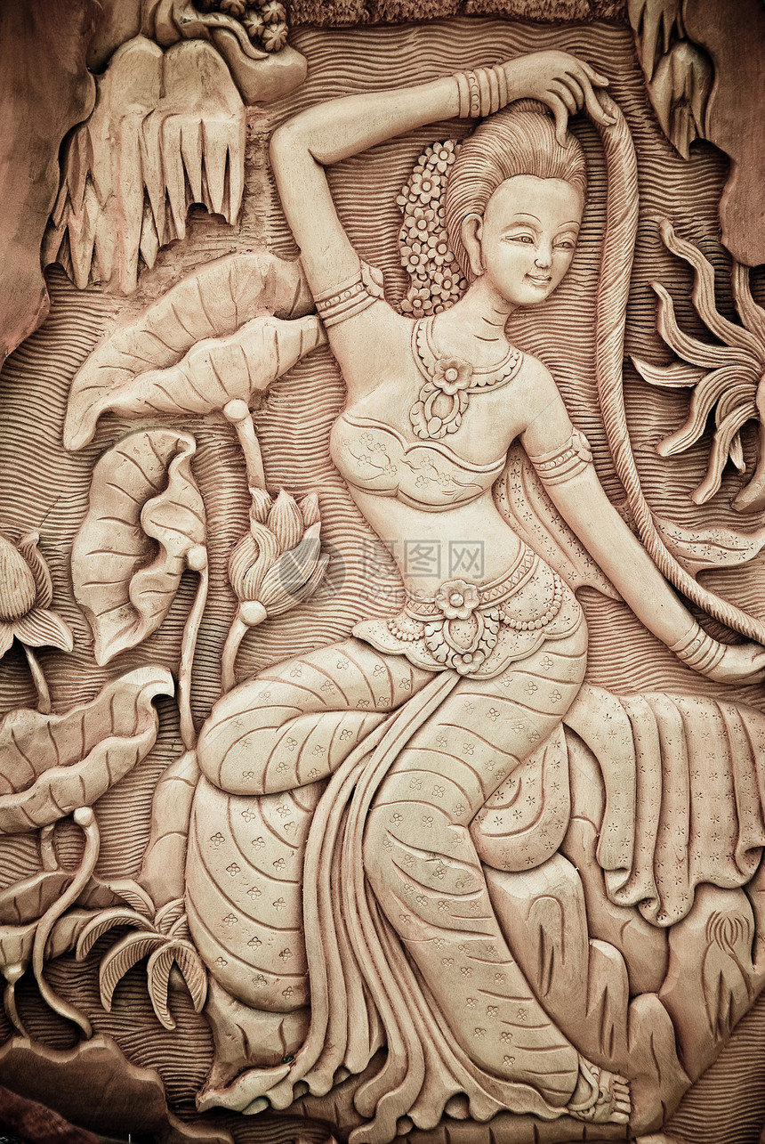 墙上的雕刻女人 泰国图片