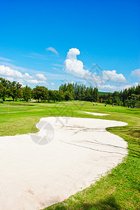 高尔夫球场闲暇娱乐蓝色高尔夫球绿色游戏场地球座课程背景图片